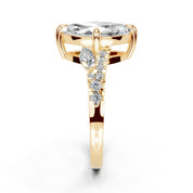 Marquise Marquise Side Stone Pavé lab-grown diamond ring in yellow gold