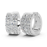 Pendientes elegantes Huggies con diamantes cultivados en laboratorio de 0,9 quilates en talla princesa y redonda