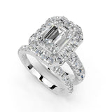 Anillo de compromiso con diamantes cultivados en laboratorio de doble hilera y talla esmeralda