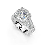 Anillo de compromiso con diamantes cultivados en laboratorio con halo de doble fila y talla cojín con piedras laterales