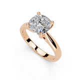 Anillo de compromiso con diamante cultivado en laboratorio con corte en forma de cojín y puntas cuadradas (ancho de 2,6 mm)