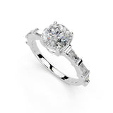 Anillo de compromiso con diamante cultivado en laboratorio de talla redonda