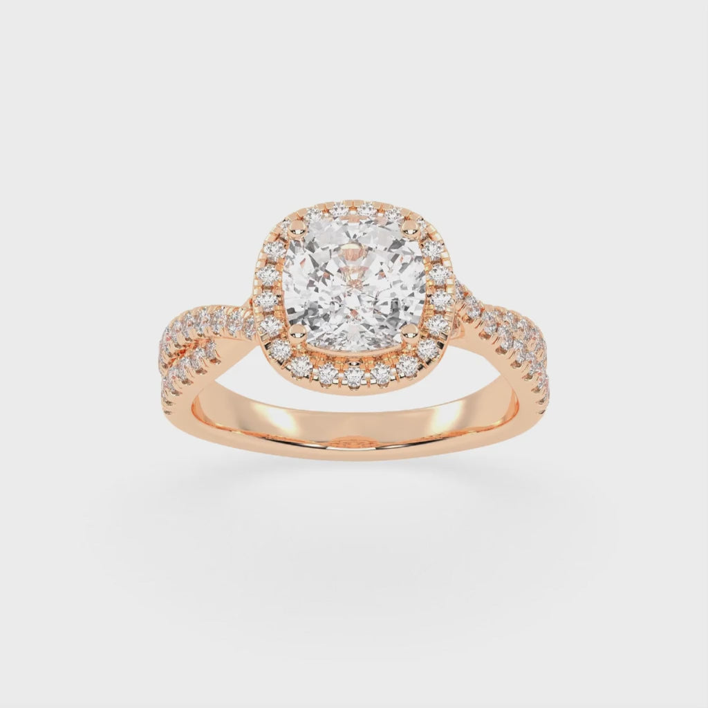 Anillo de compromiso con diamantes cultivados en laboratorio con halo de talla cojín y engaste pavé retorcido